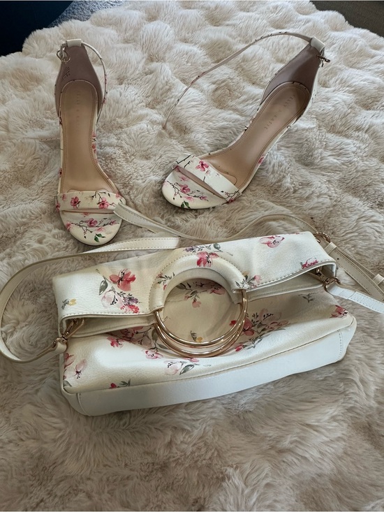 Handbags - Floral Print Ivory Crossbody Bag with Gold Ring Handle and shoes